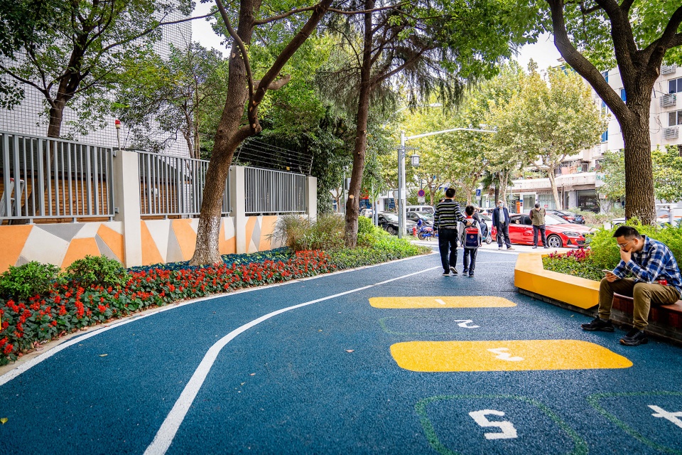 Dongtang Street renovation Edging design