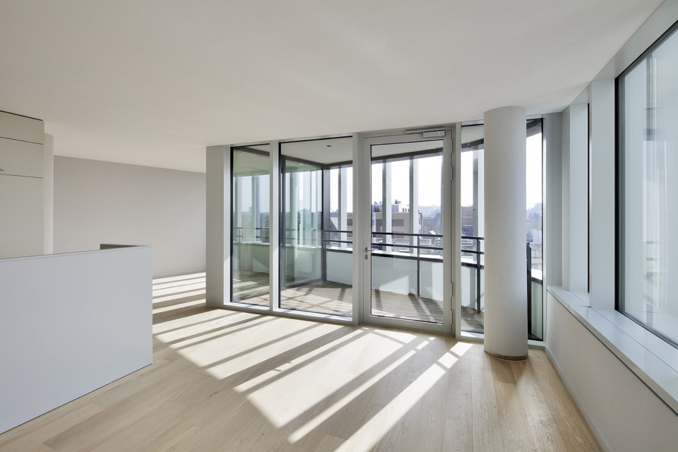 Etterbeek City Hall BAEB