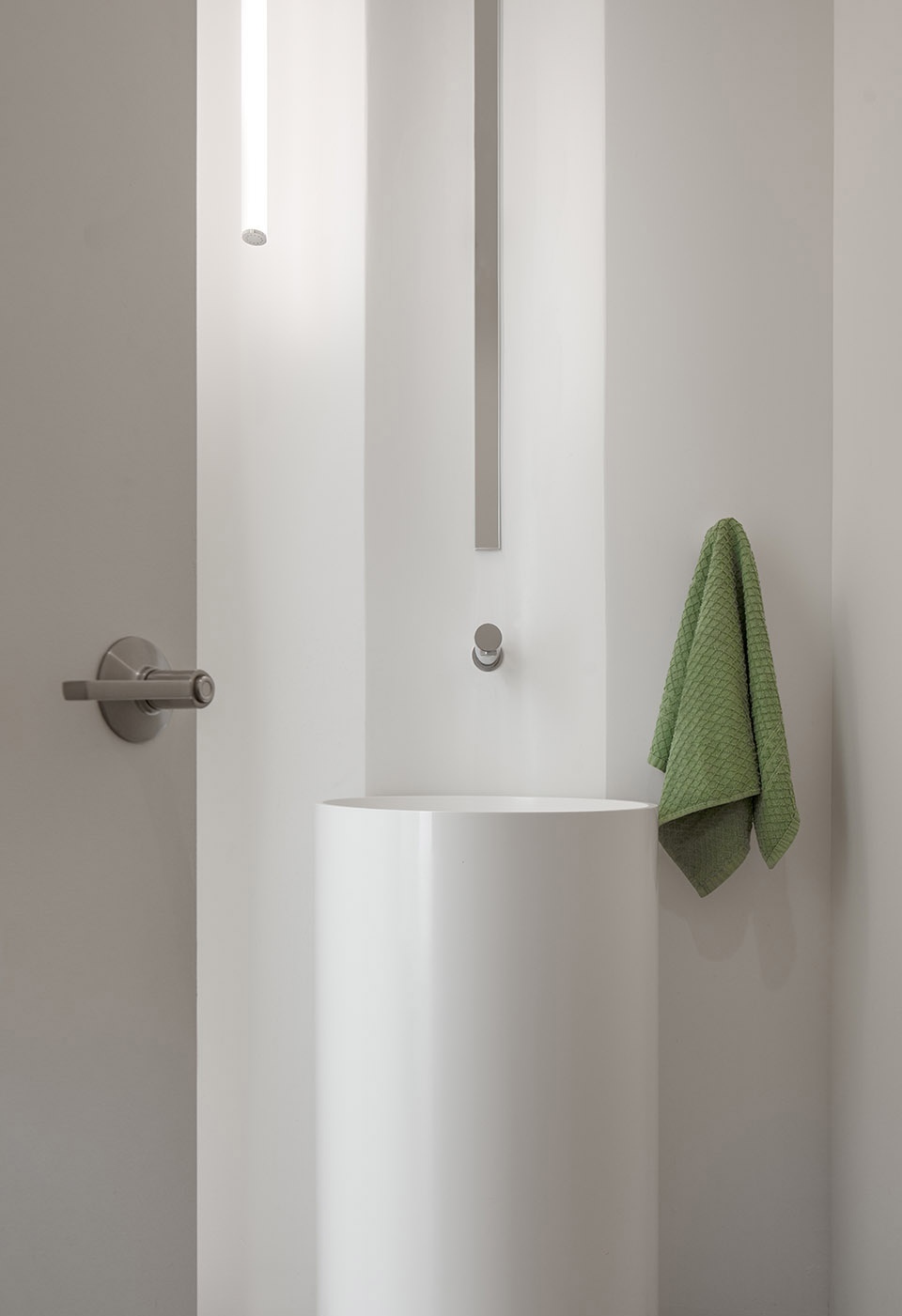 Casa Schneider Ibarra Rosano Design Architects 1