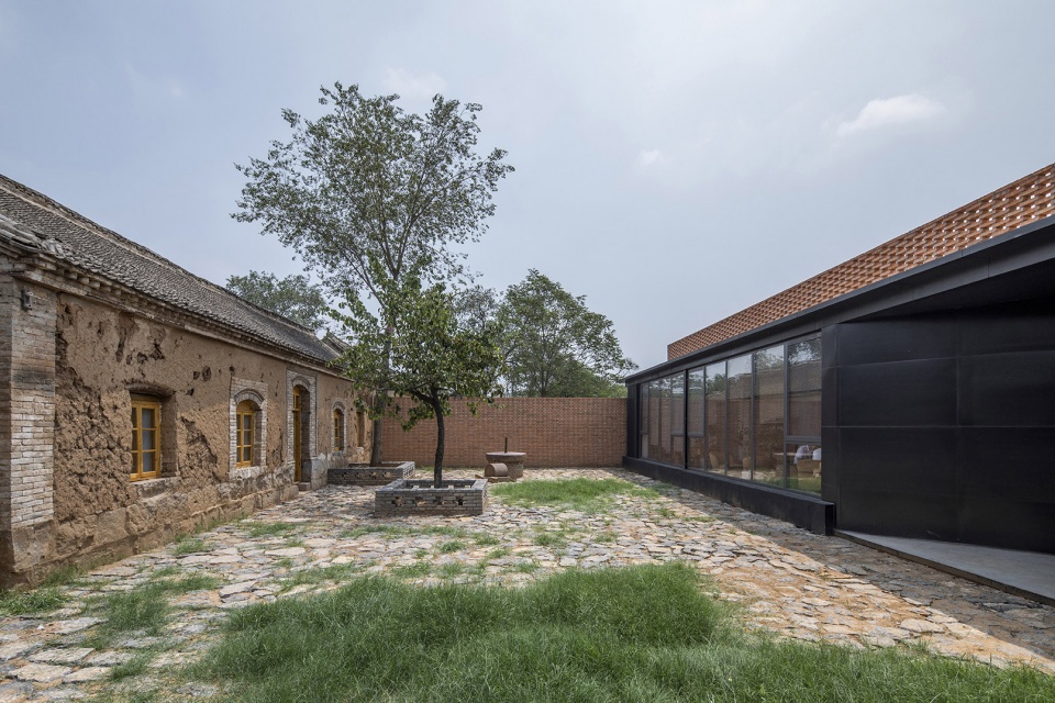 Space Improvement Plan for Zaiwan Village 3andwich Design