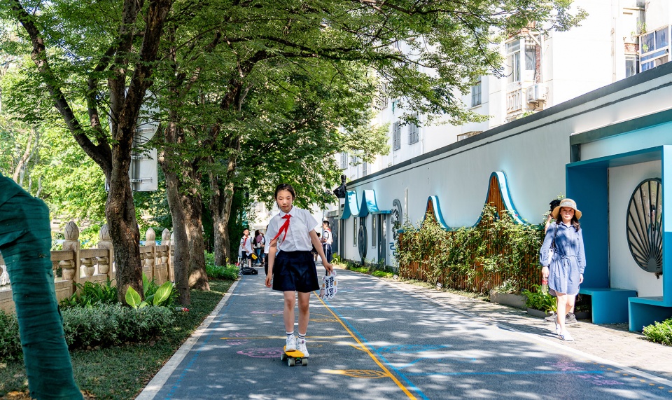 Huayi Street Edging