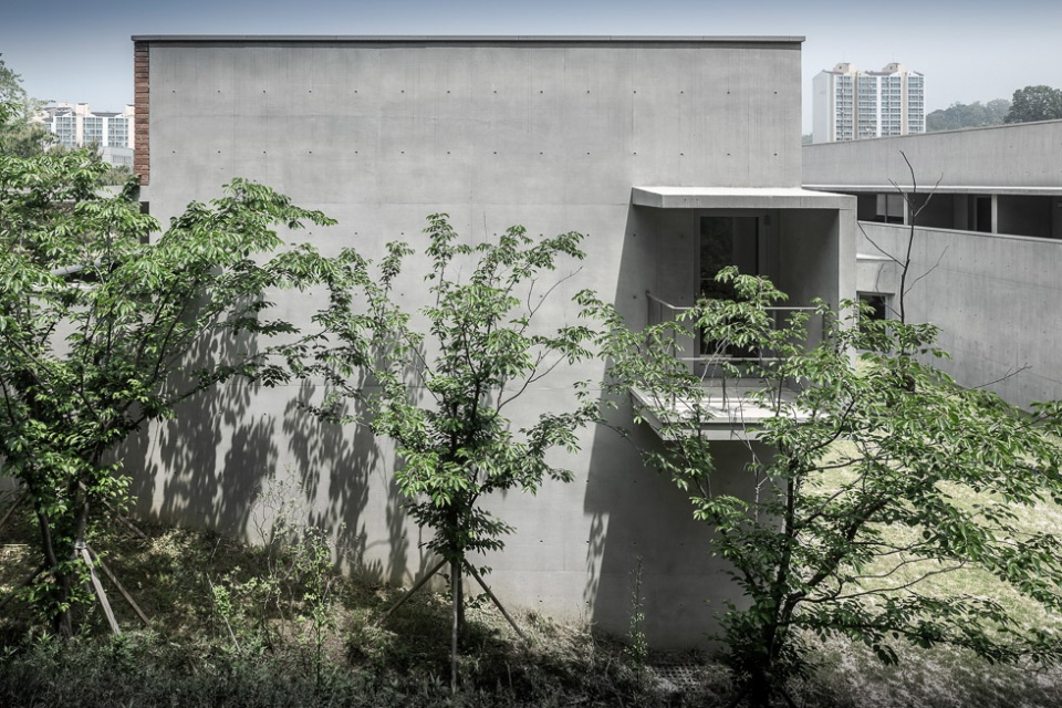 Amore Pacific Hotel Alvaro Siza Carlos Castanheira Kim Jang Kyu