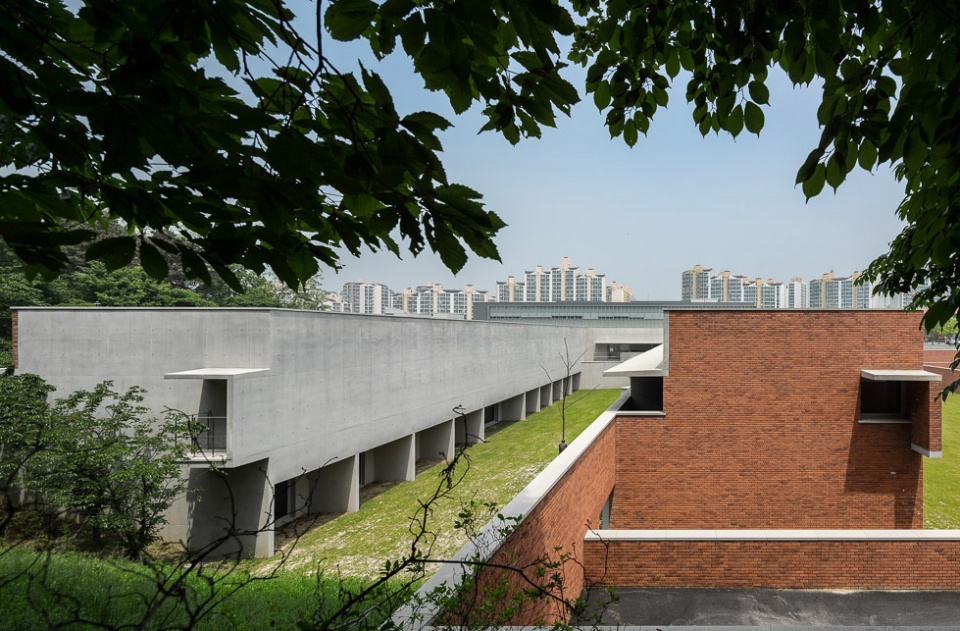 Amore Pacific Hotel Alvaro Siza Carlos Castanheira Kim Jang Kyu