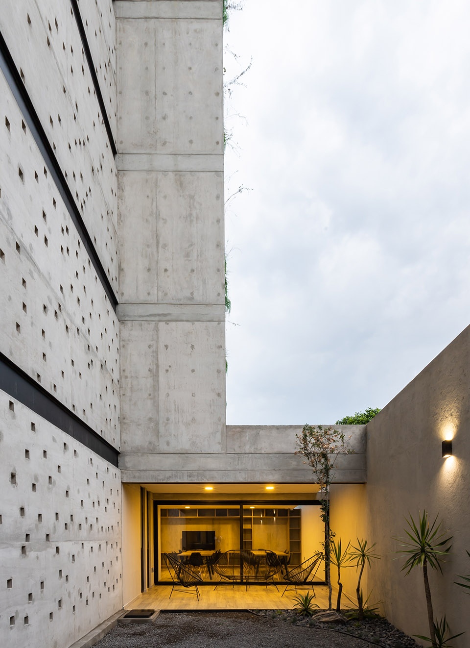 habitee urban dorms mexico by estudio zero