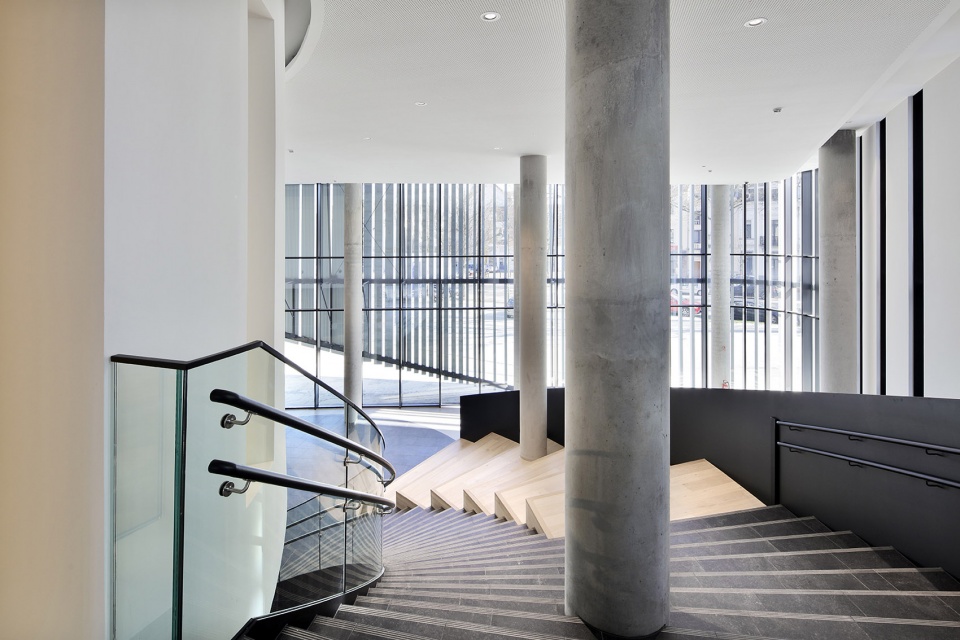 Etterbeek City Hall BAEB