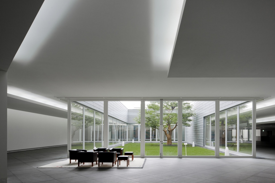 Amore Pacific Research and Design Center Alvaro Siza Carlos Castanheira Kim Jang Kyu