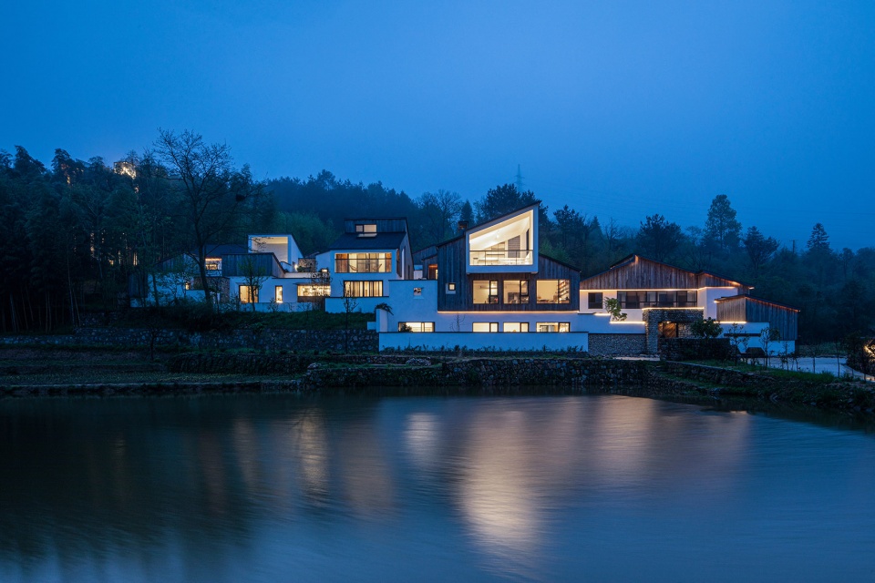 Cloudy Courtyard China by One Take Architects