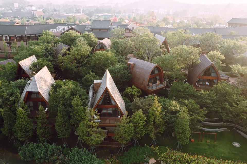 Le Bei Resort in Guilin China by aoe project team
