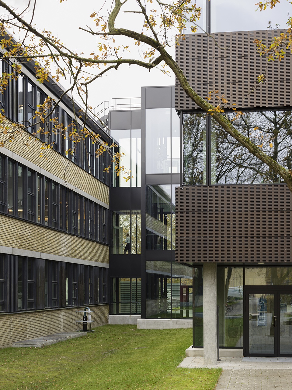 dtu 228 by mikkelsen architects moe link architects