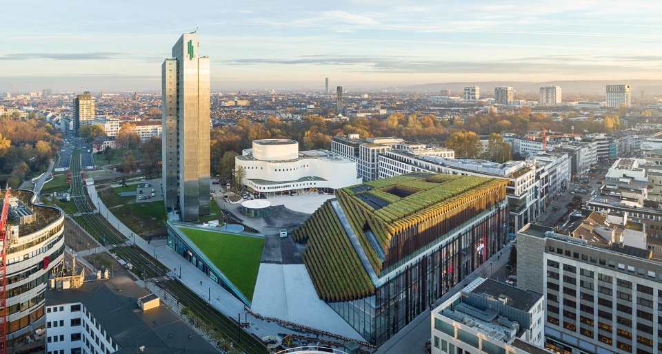 ko bogen ii commercial and office building by ingenhoven architects