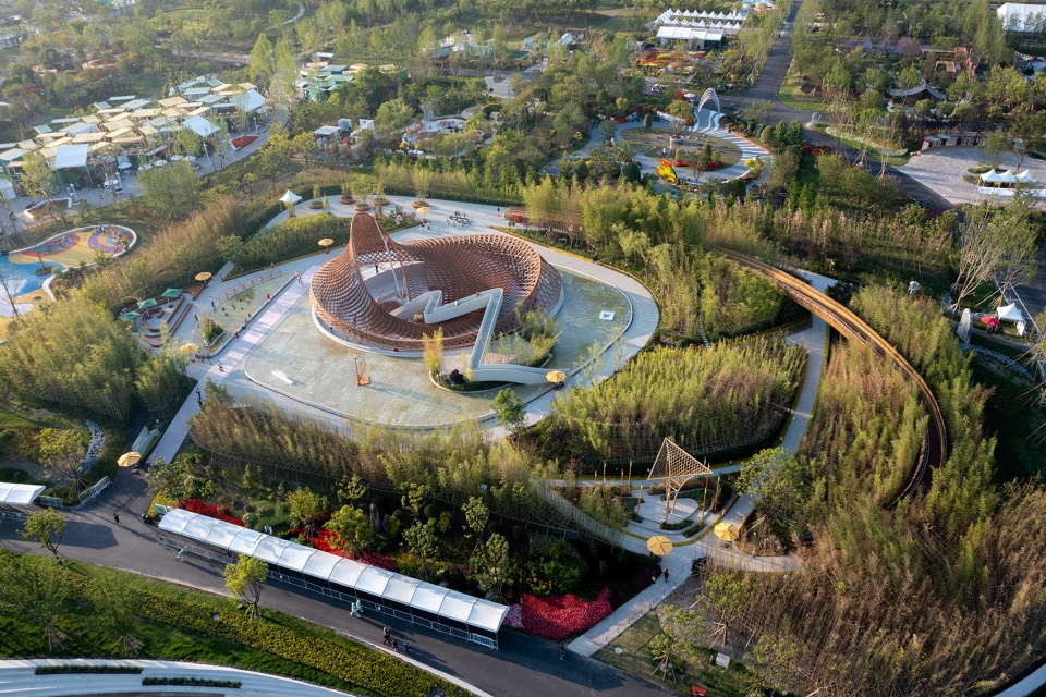 the bamboo and rattan pavilion of the 10th china flower expo by arcplus shanghai archi scientific creation center