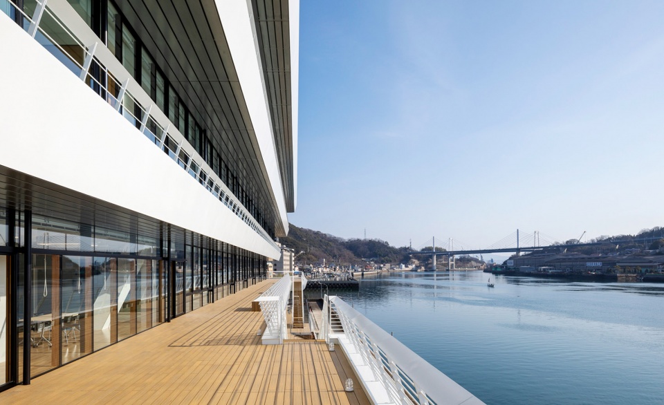 Onomichi City Office by Nikken Sekkei