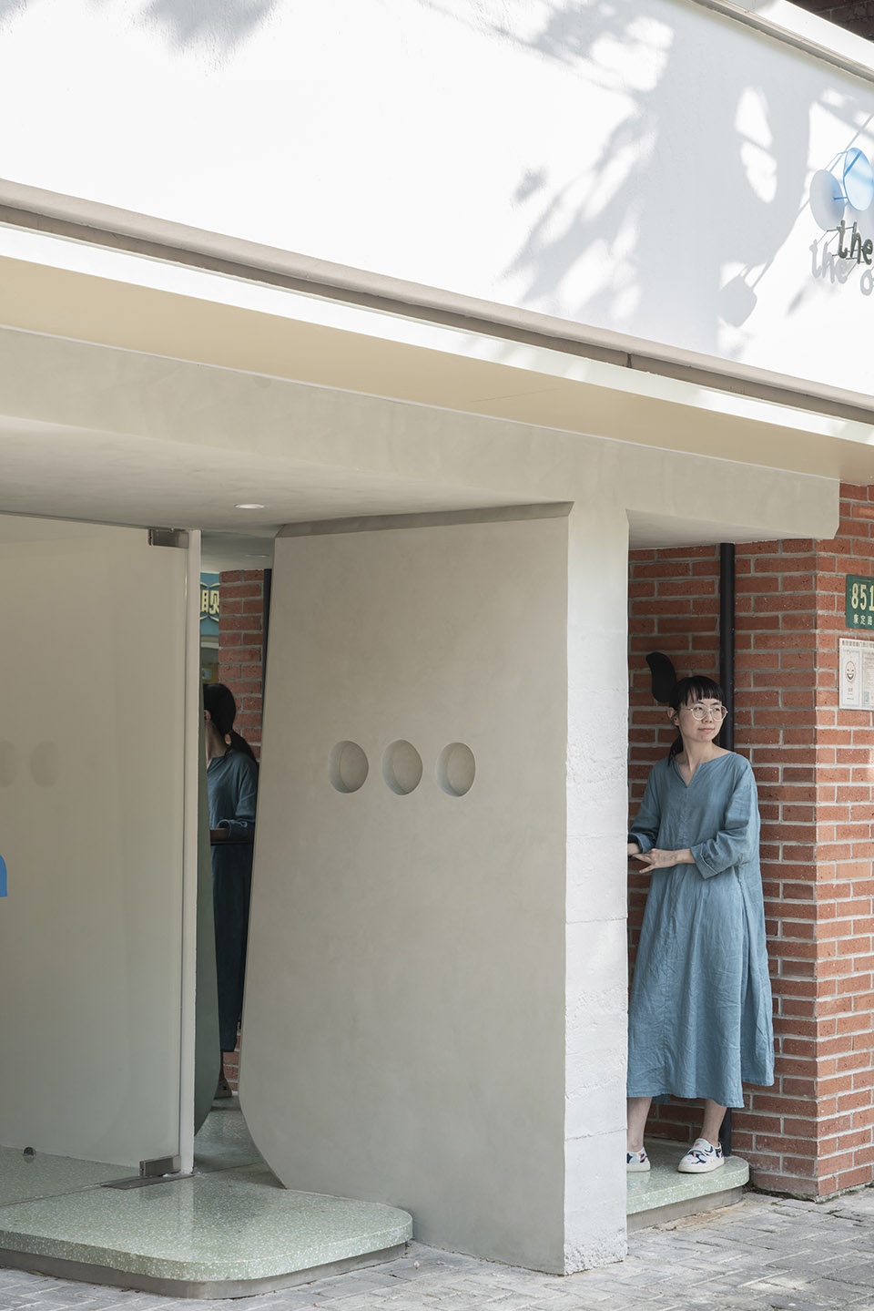 the others beverage store China by Mur Mur Lab