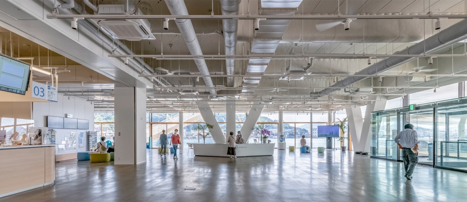 Onomichi City Office by Nikken Sekkei