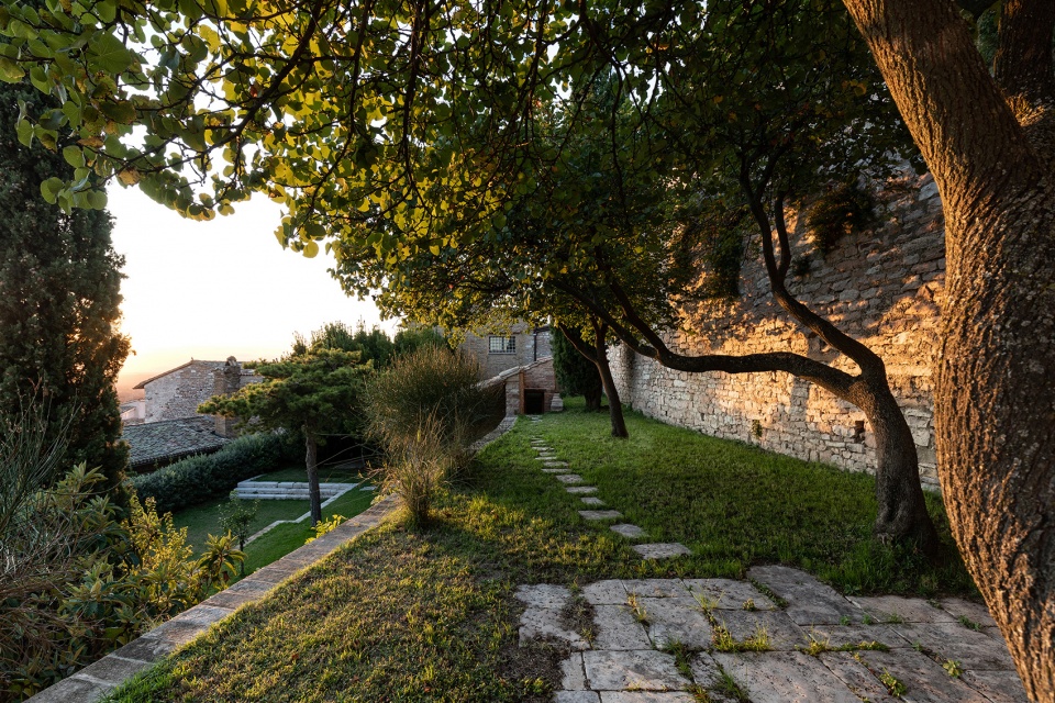 casa ar by alessandro bulletti