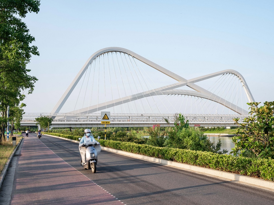 南京秦淮湾大桥 / 和作结构建筑研究所   nan建筑事务所