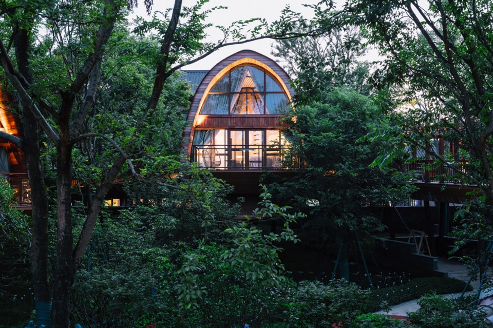 Le Bei Resort in Guilin China by aoe project team