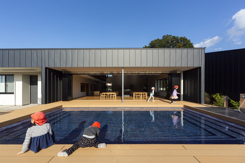 OM Nursery by HIBINOSEKKEI Youji no Shiro KIDS DESIGN LABO