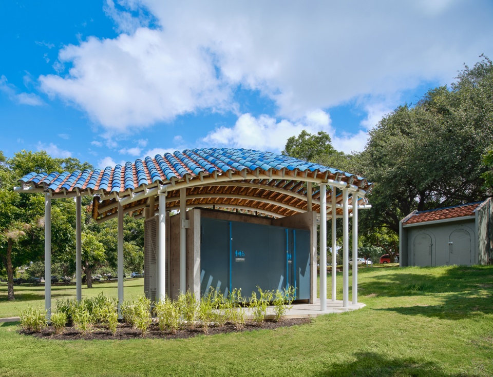 festival beach restroom by jobe corral architects