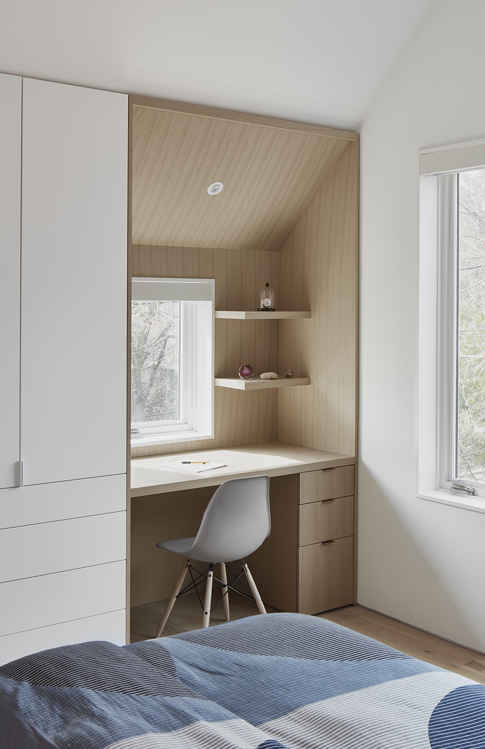 urban farmhouse by post architecture