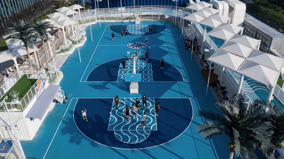 享乐主义targeted place-making: sunshine hedonism对于场地本身而言