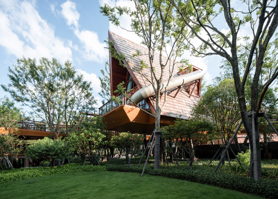 Le Bei Resort in Guilin China by aoe project team