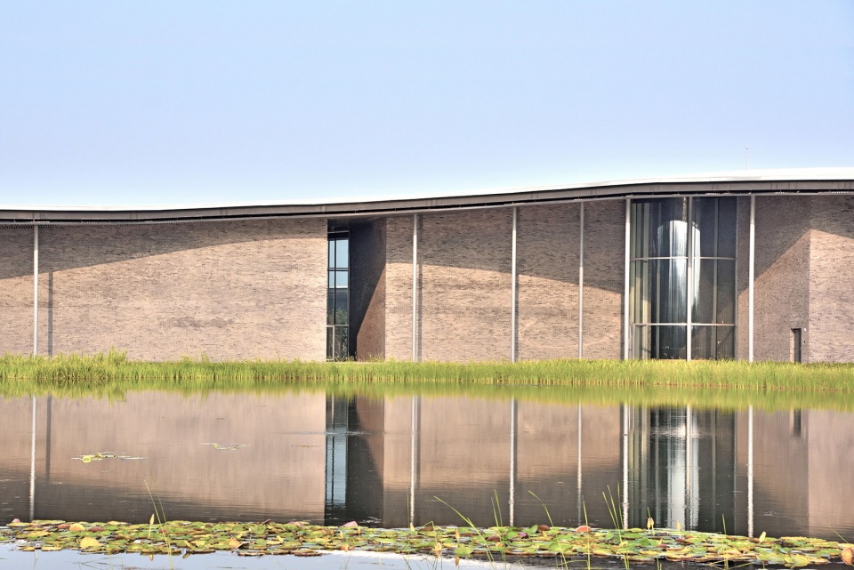 济宁市美术馆 / 西泽立卫建筑设计事务所