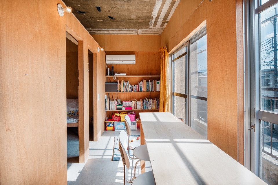 s house renovation by yasuhiro sawa design office