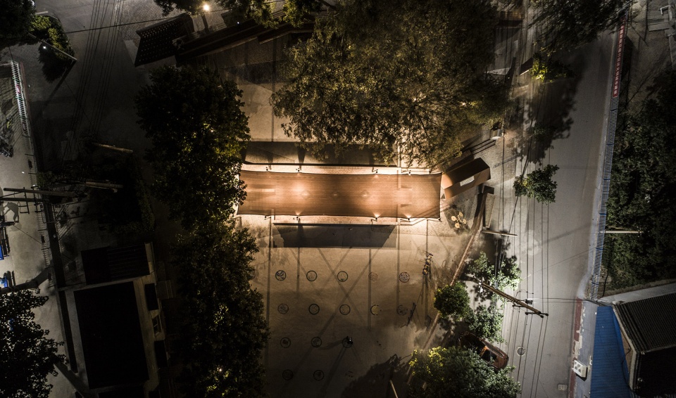 A Public Stage in Gaoliying Yicun Village by RENGARCH KEYWORKS