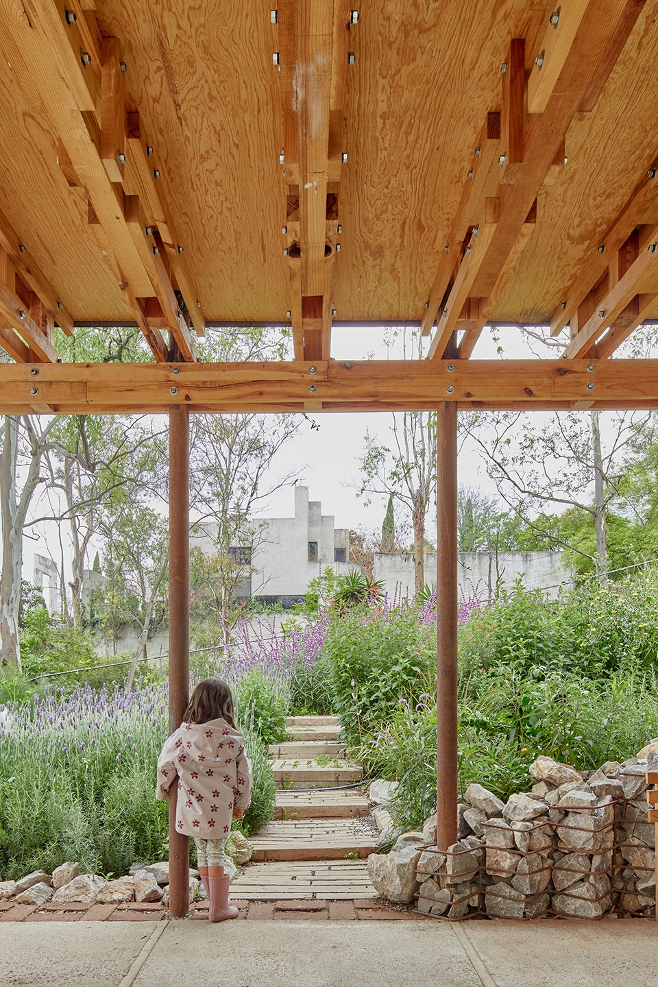 el terreno by vertebral
