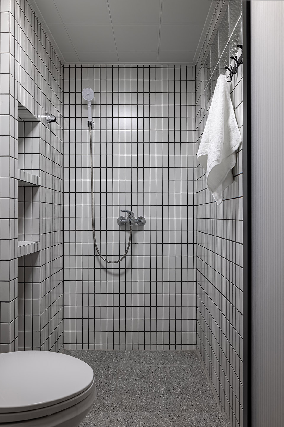 Interior design of a 24 square meters apartment by Wusuo design