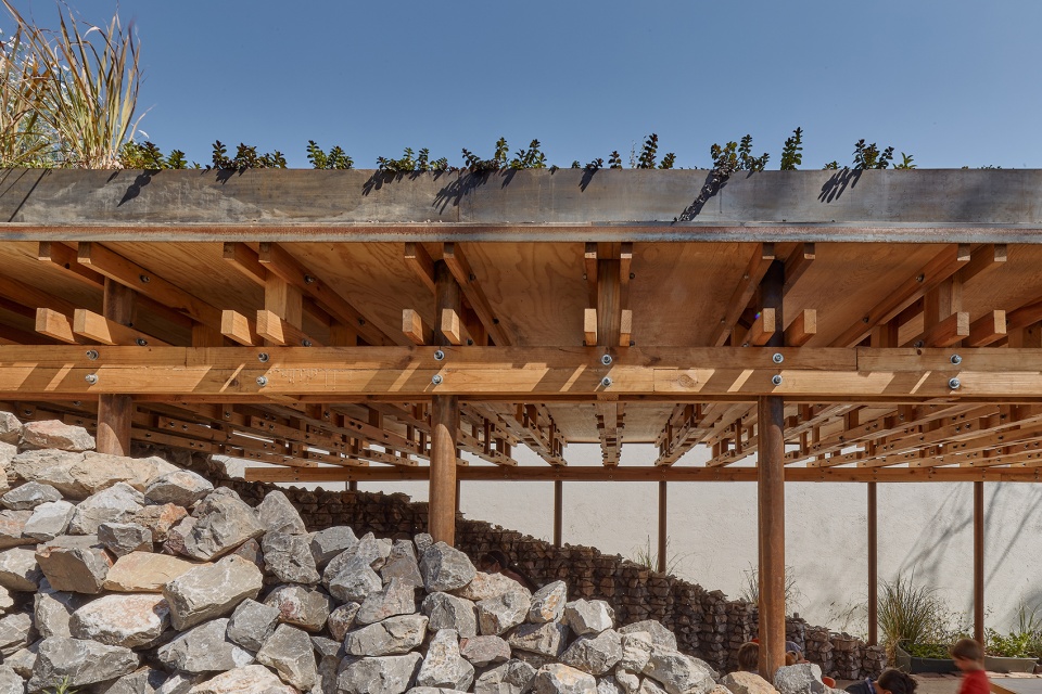 el terreno by vertebral