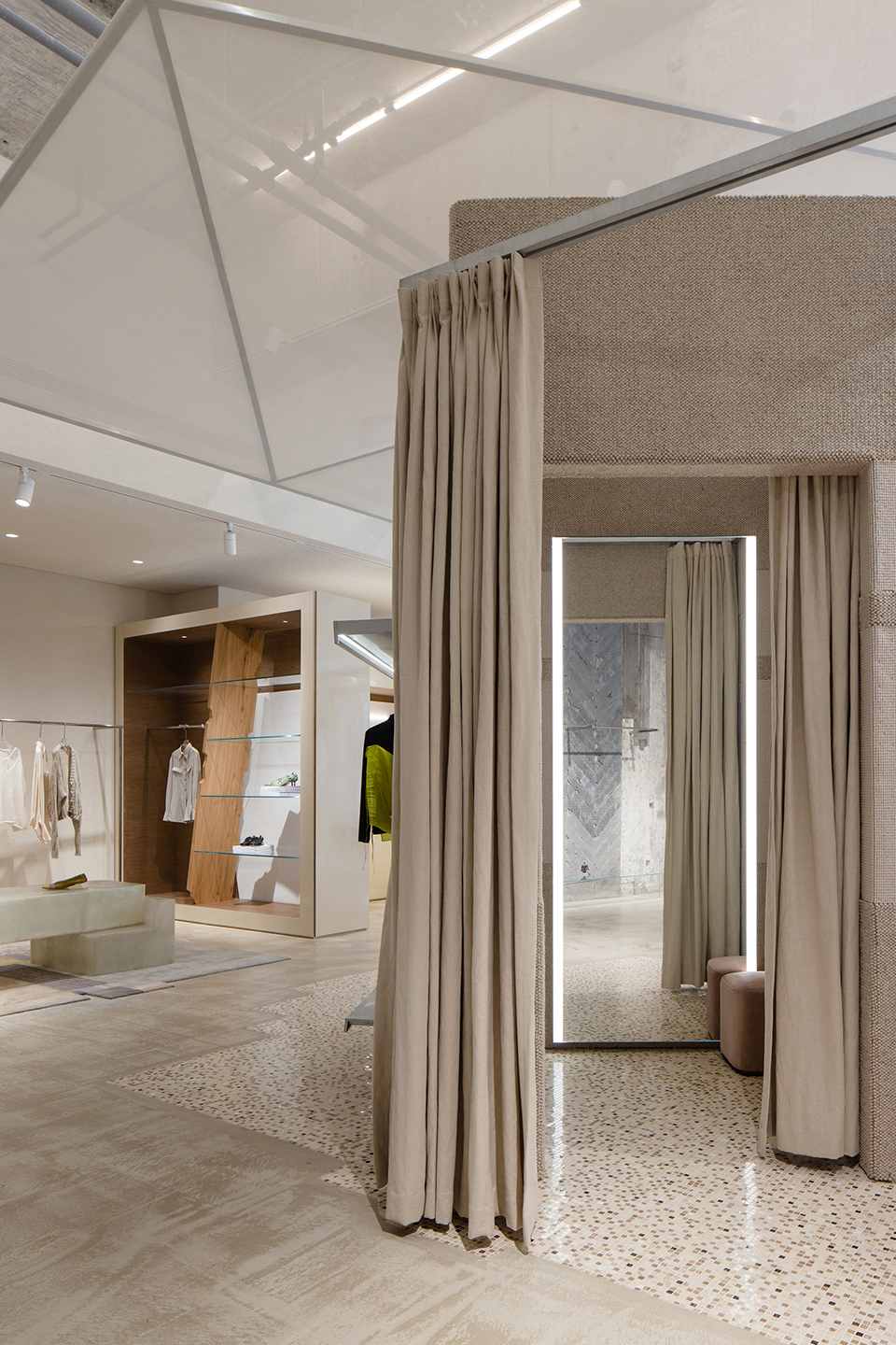 on going looknow xintiandi flagship store shanghai by so studio