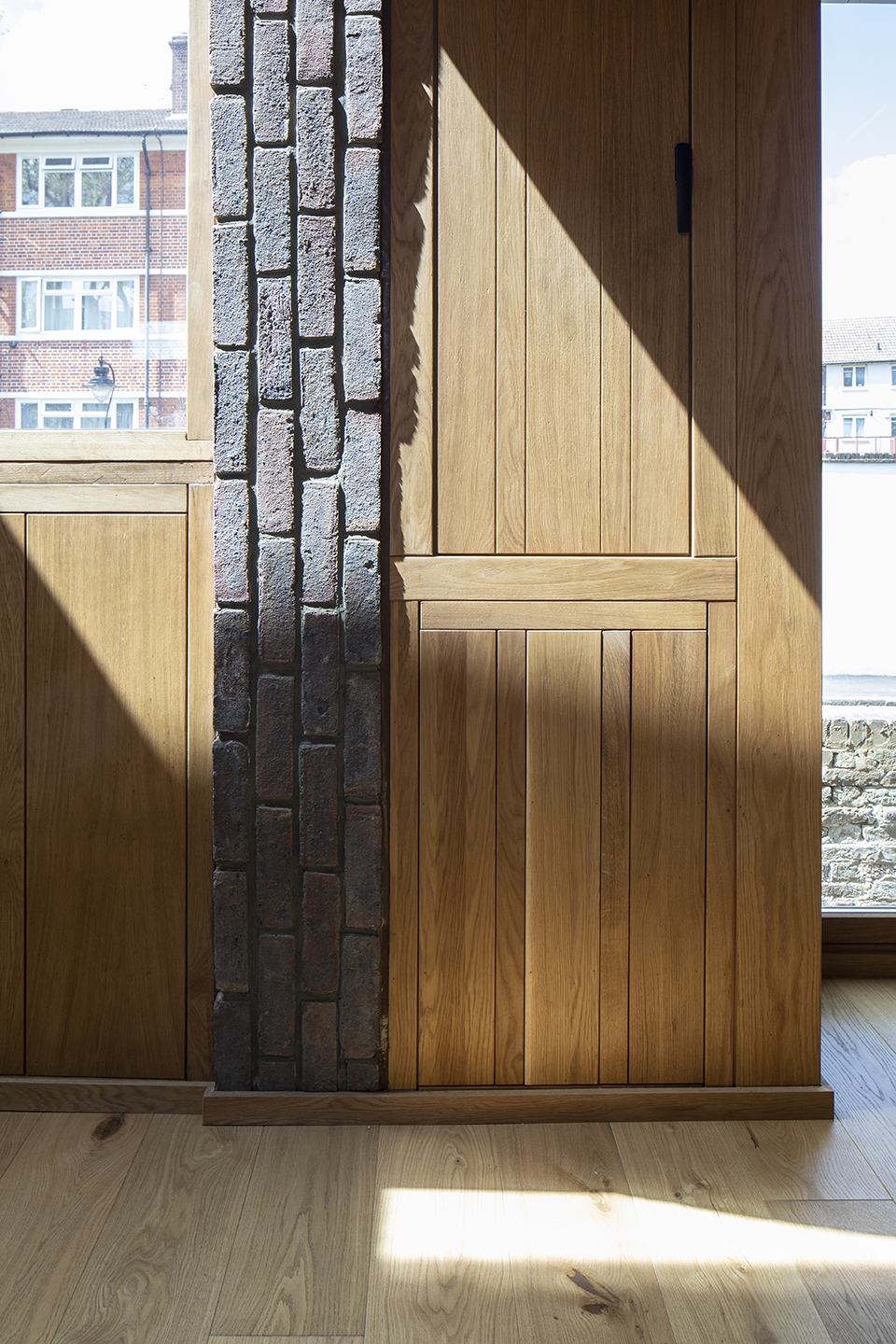 southwark brick house by satish jassal architects