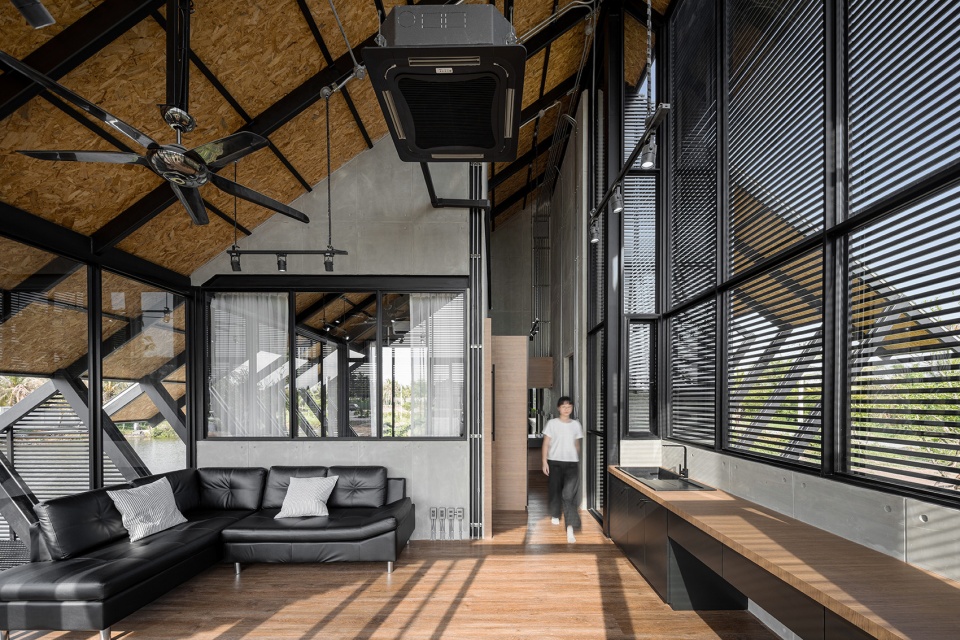 villa backyard by touch architect