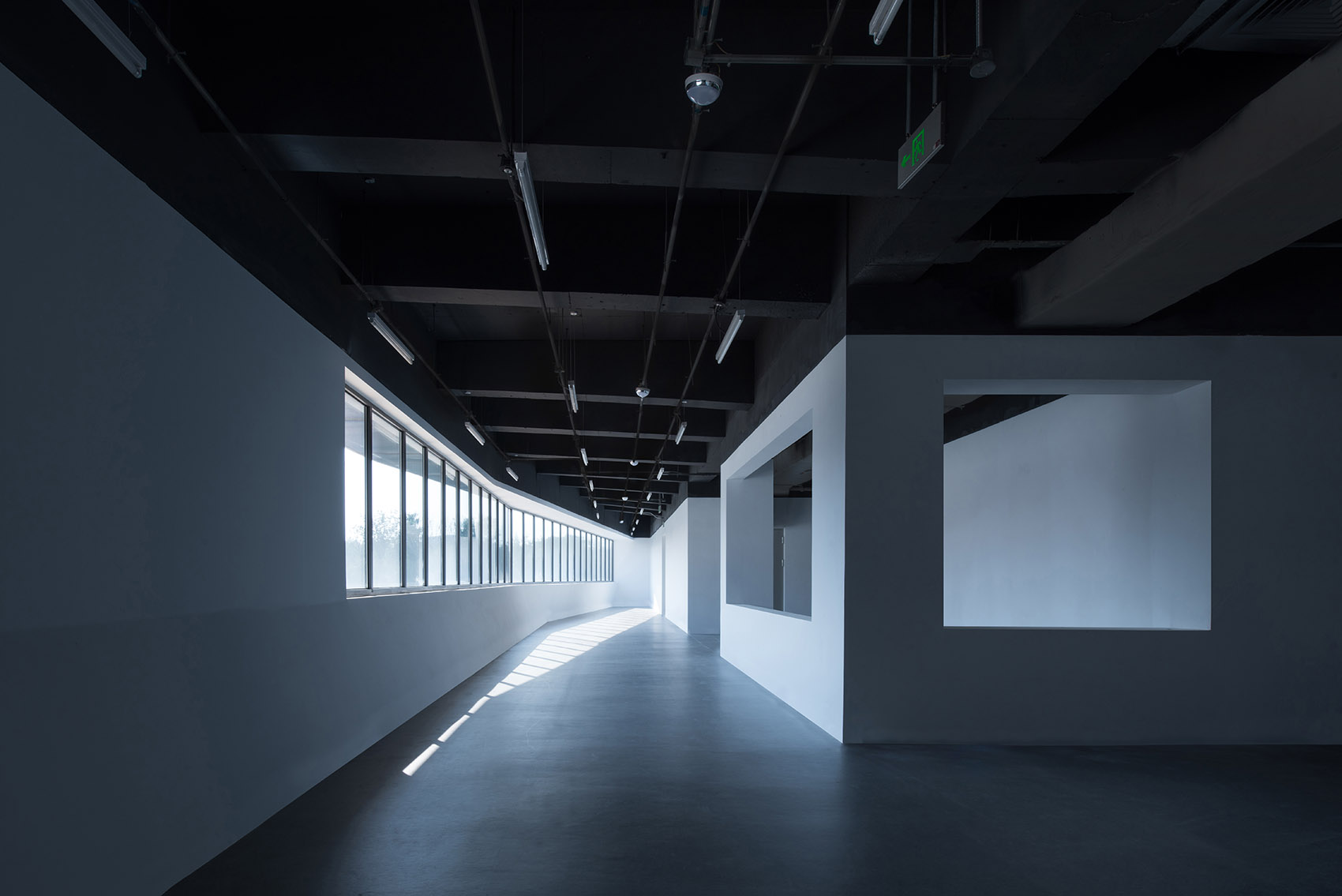 The design of the High School Affiliated to Renmin University of China Hangtian City Beijing by BIAD