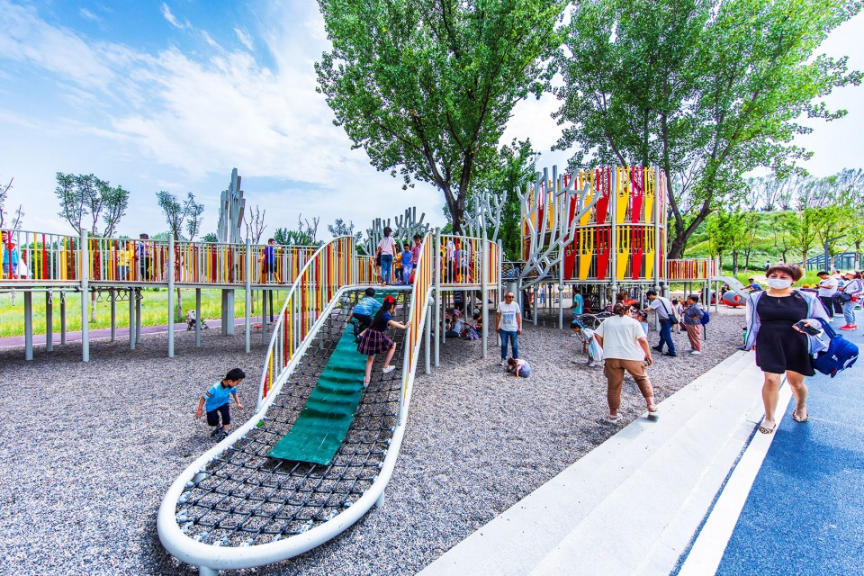 Phase II of FanChuan Park China by Power China Northwest Engineering Corporation