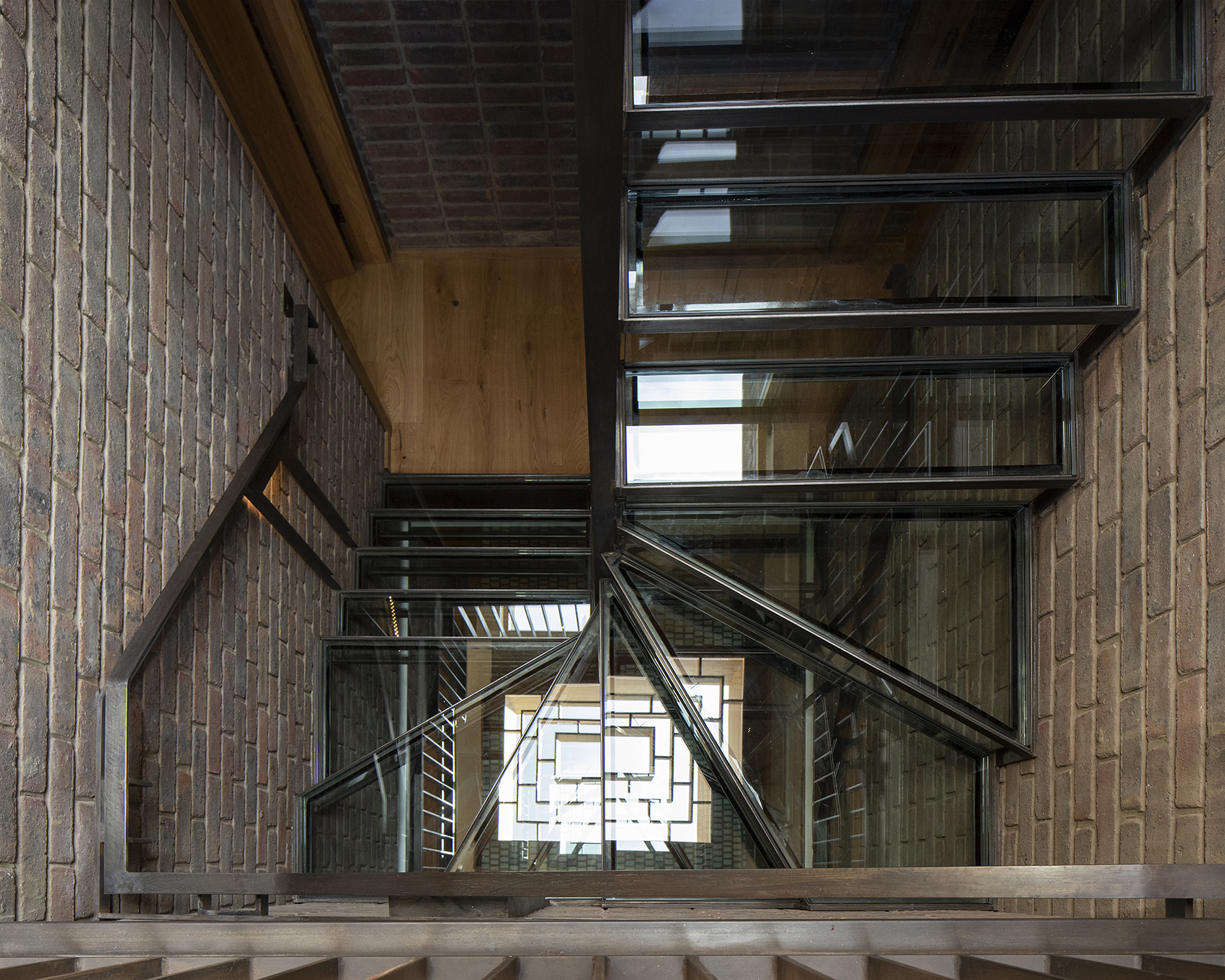 southwark brick house by satish jassal architects