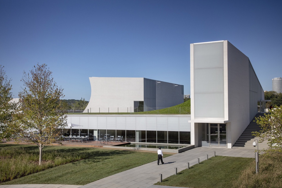 The REACH at The Kennedy Center for the Performing Arts Steven Holl Architects