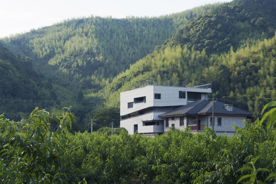 dibeli china by temp architects