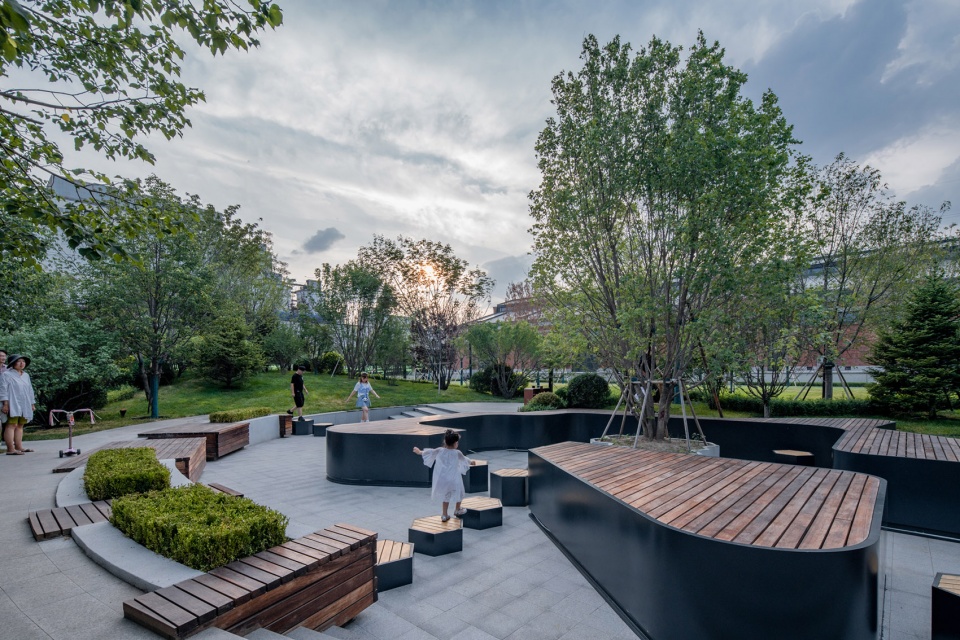 China Resources Land Times Park by Shenyang Jianzhu University HA STUDIO
