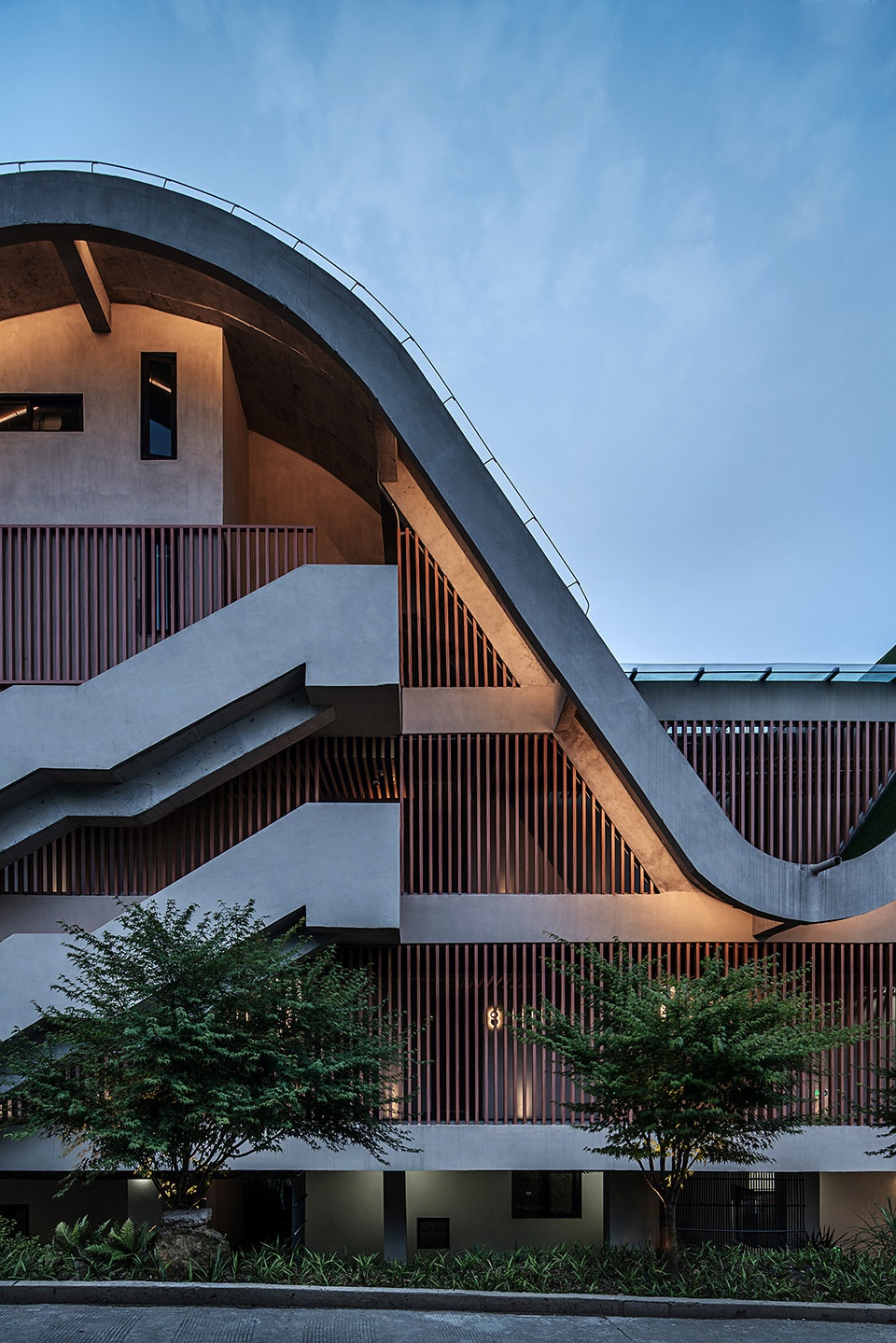 MUNWOOD RESORT China by LEW ASSOCIATES