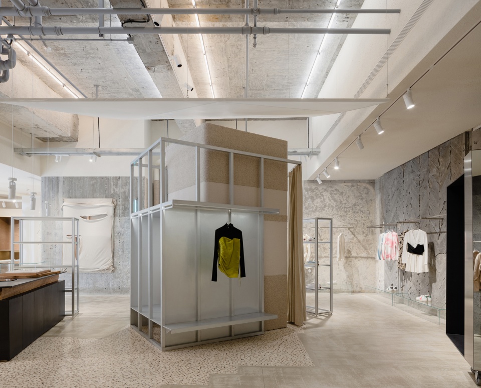 on going looknow xintiandi flagship store shanghai by so studio