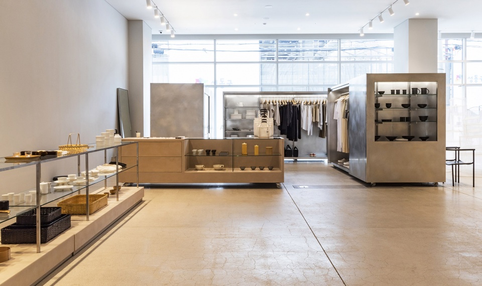 monoha shop cafe and gallery by creative studio unravel