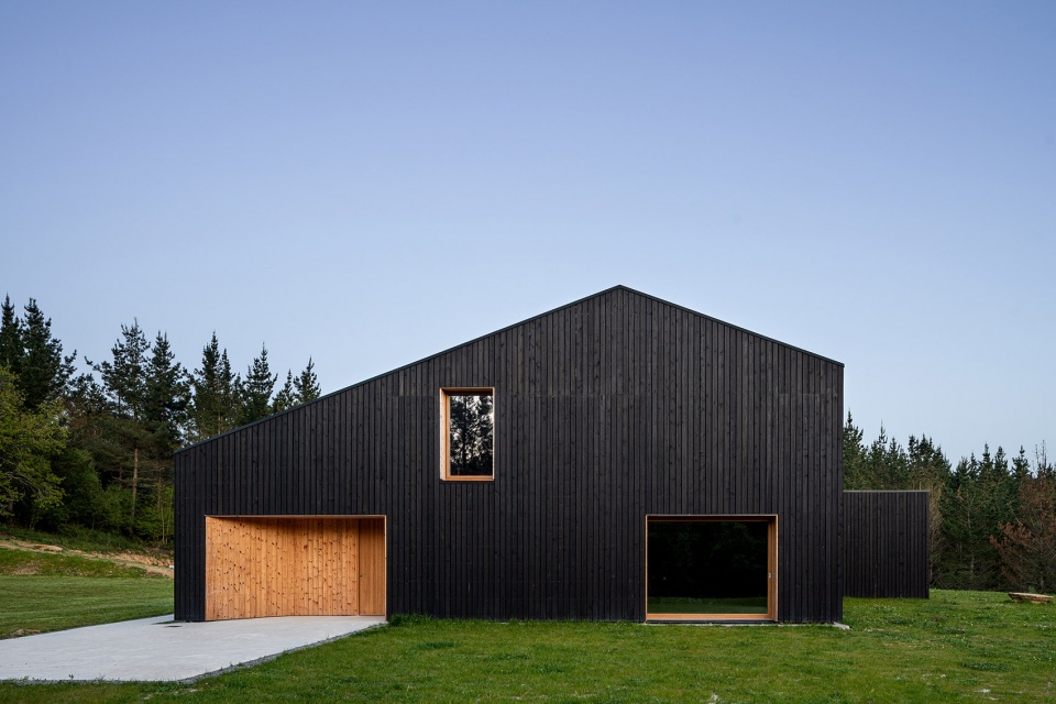 caserio azkarraga by babelstudio bonadona arquitectura