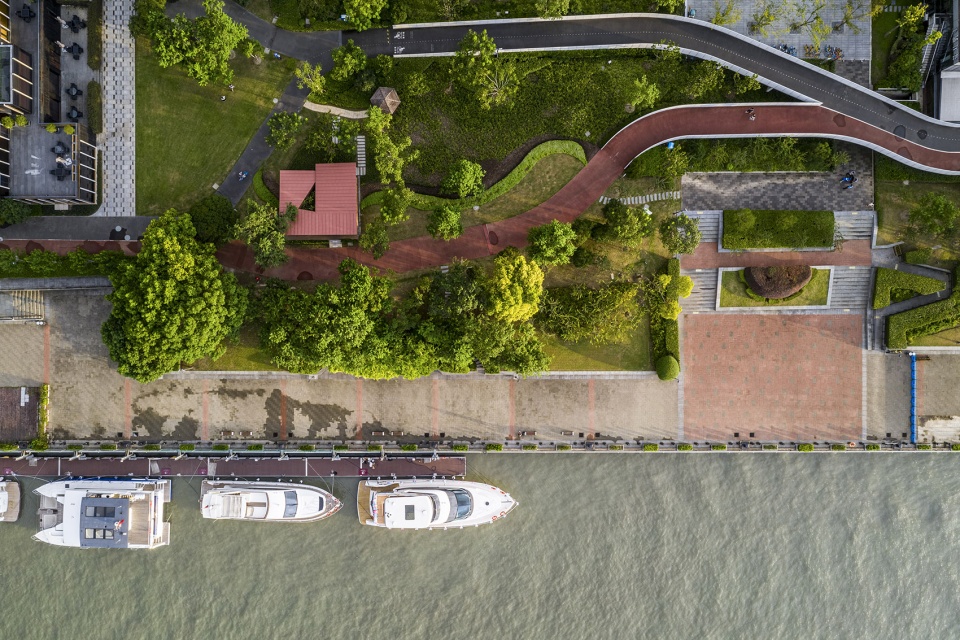 river view service kiosk east bund shanghai by atelier z