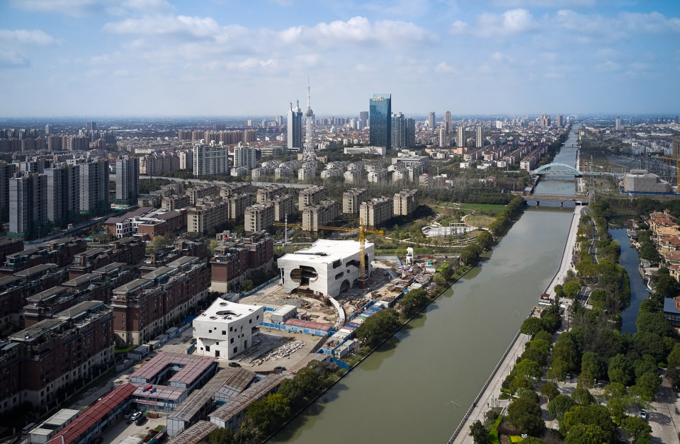 Cofco Cultural and Health Center Steven Holl Architects