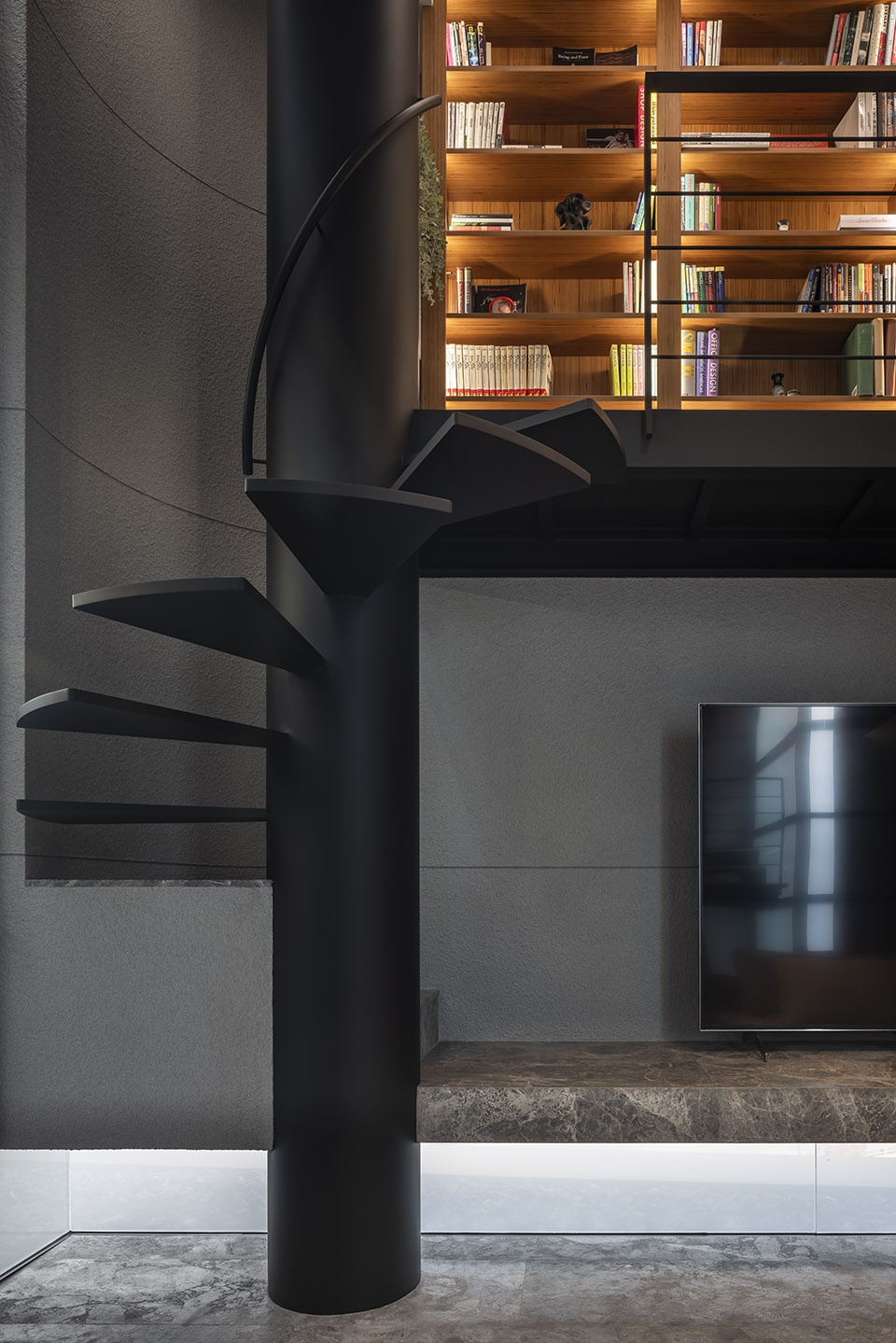 55 Sathorn house by Kuanchanok Pakavaleetorn Architects