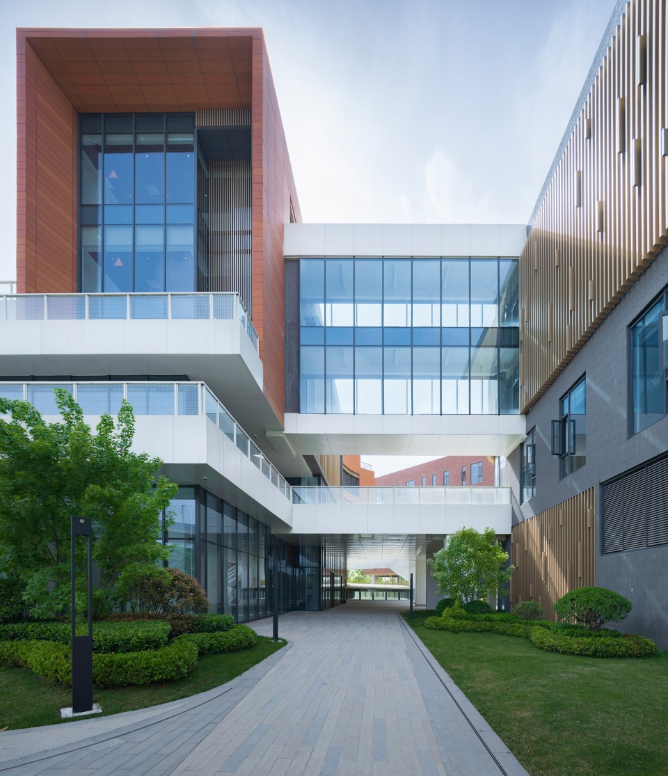 Xi Xian New Area International Cultural and Creative Town artsgroup