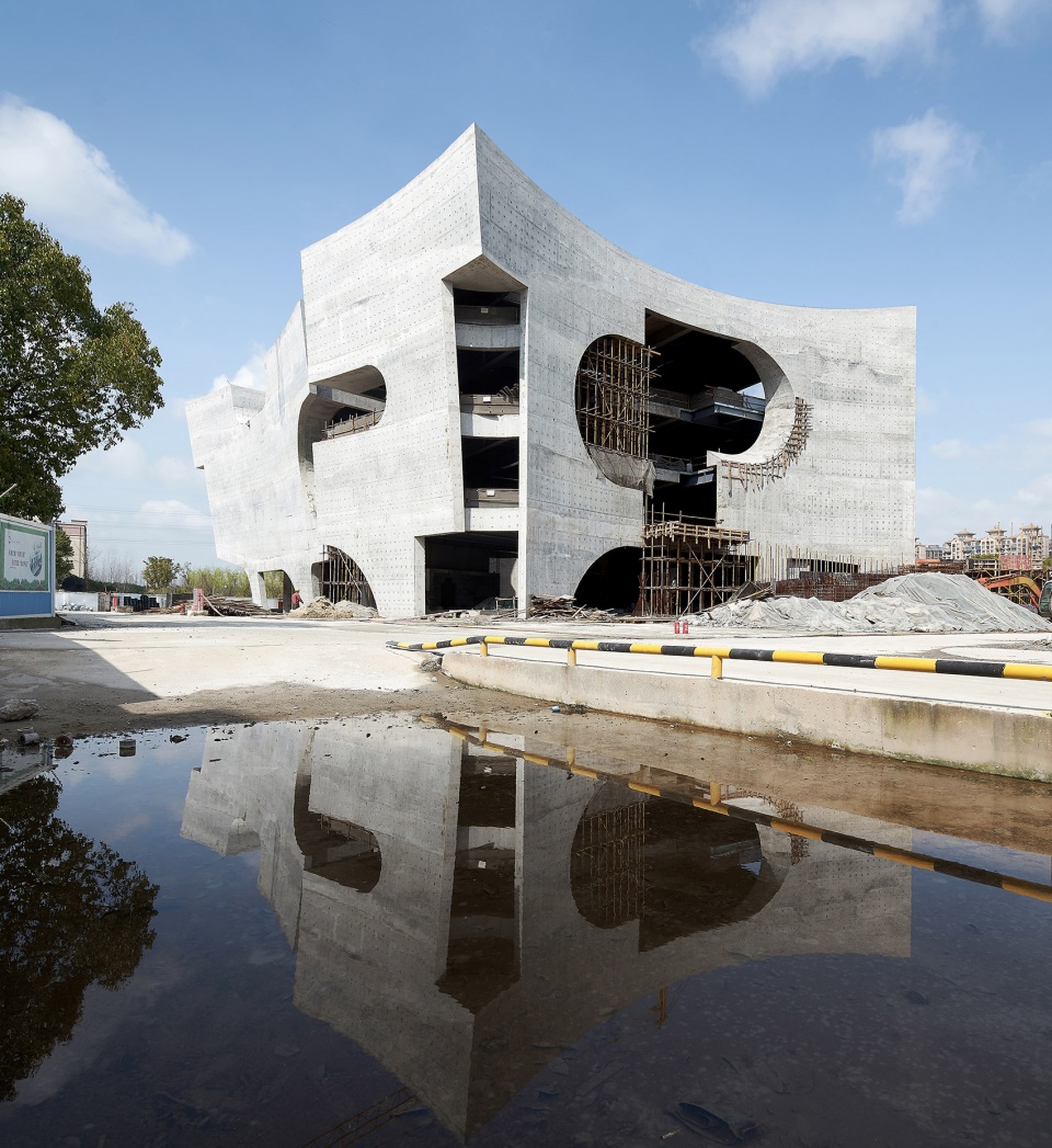 Cofco Cultural and Health Center Steven Holl Architects
